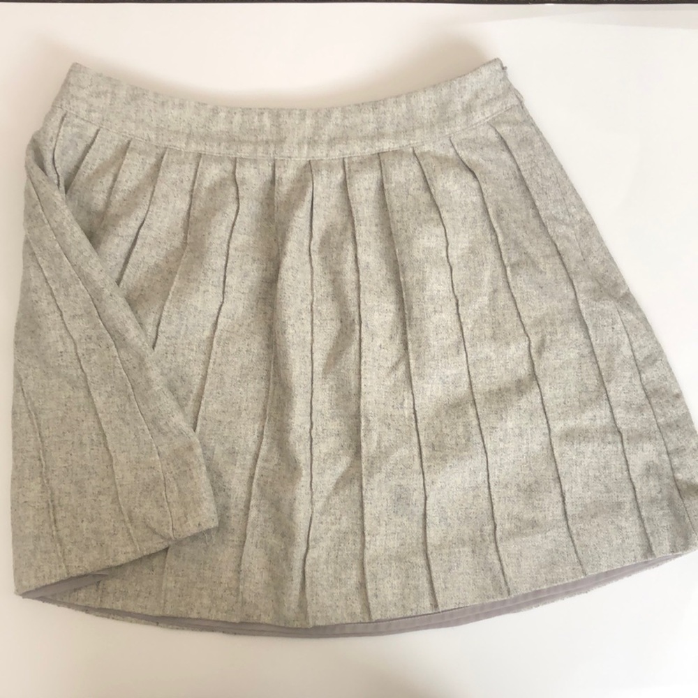 Womens pleaded skirt